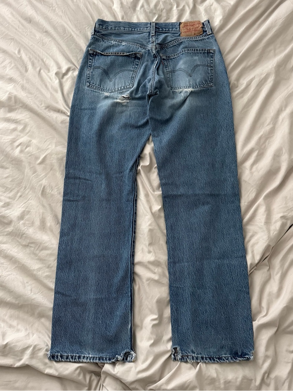 Vintage Y2K Levis 501 Thrashed Jeans Distressed Faded 32x31 Baggy Workwear Denim